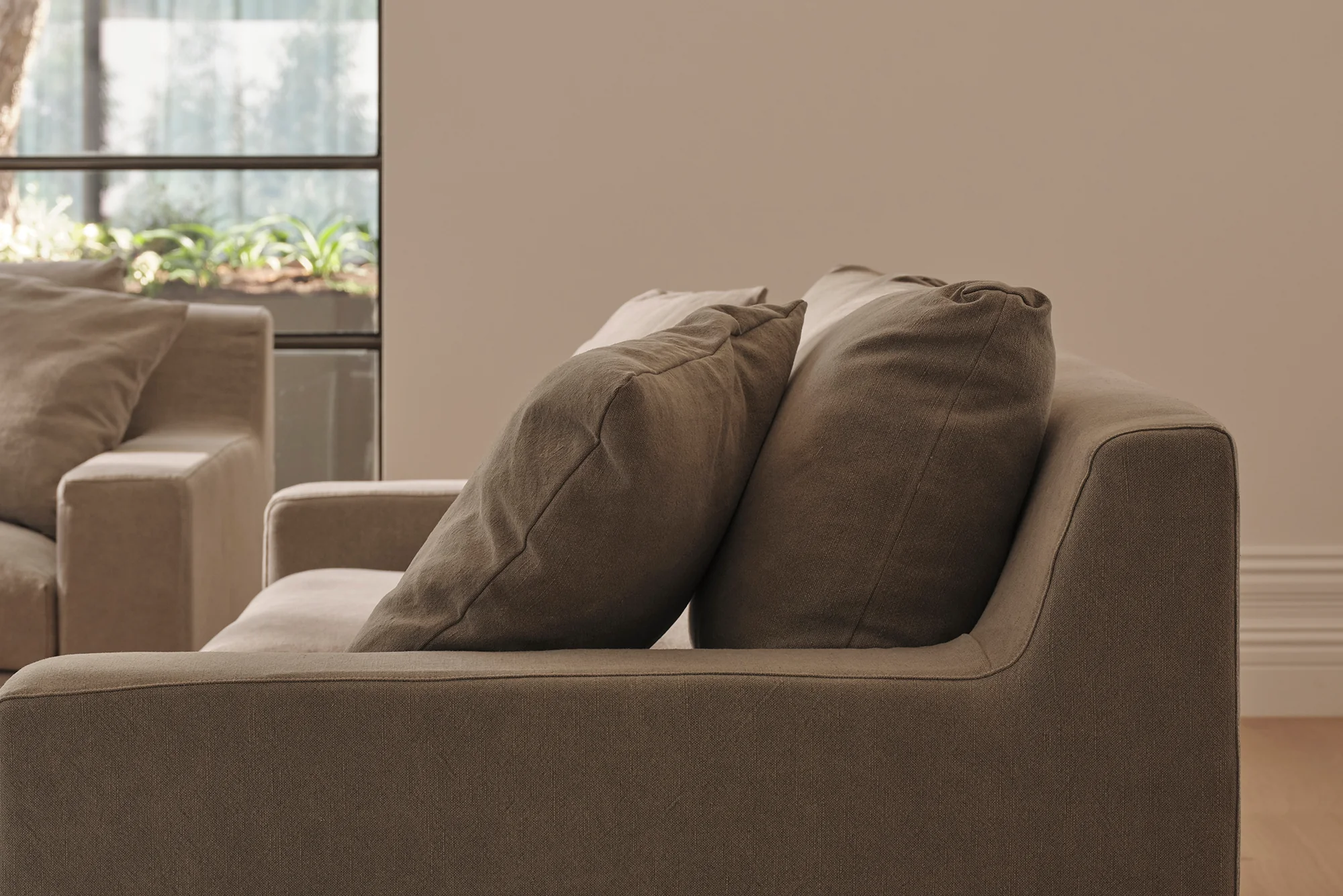 Bayer Sofa - Image 14
