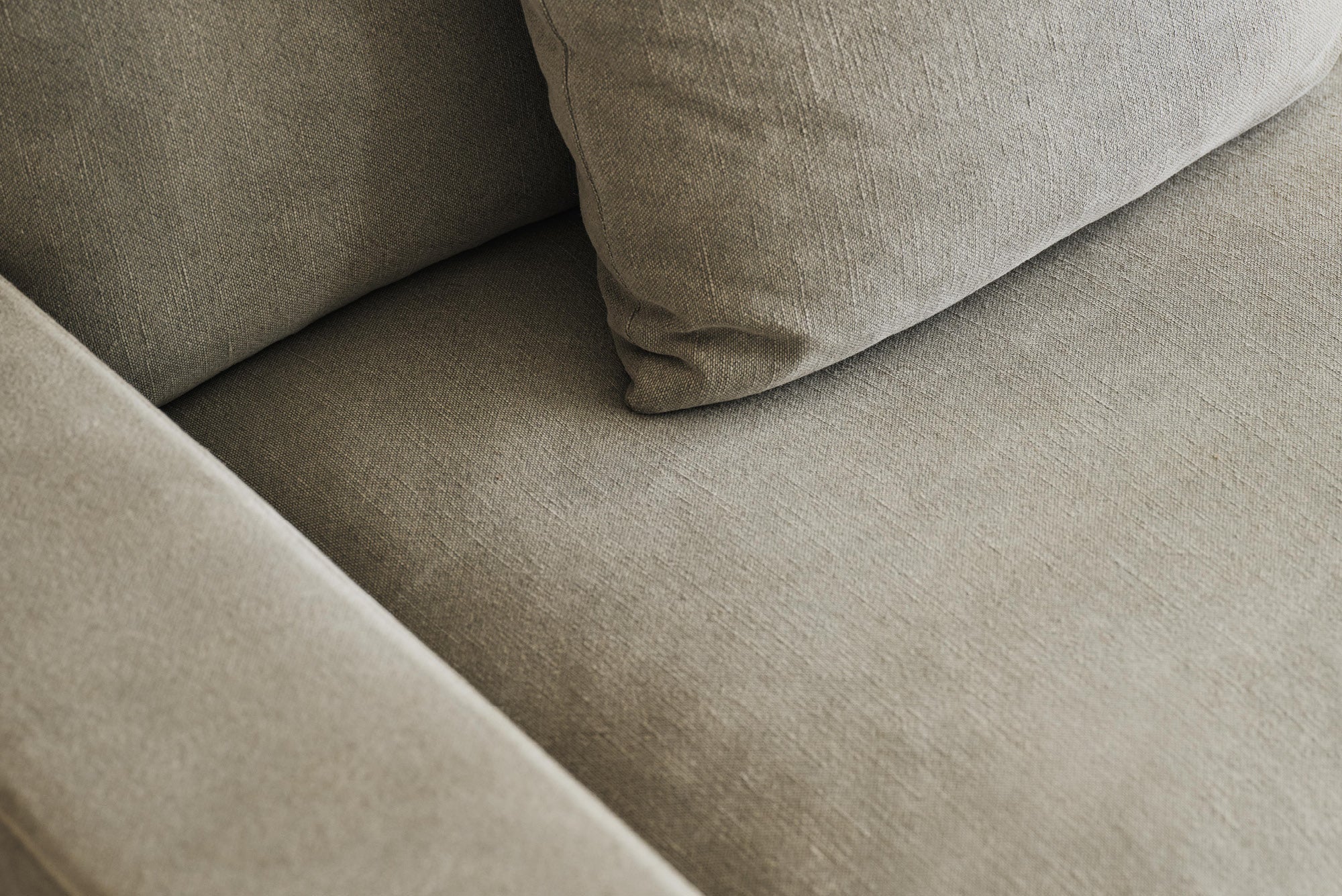 Bayer Sofa - Image 15