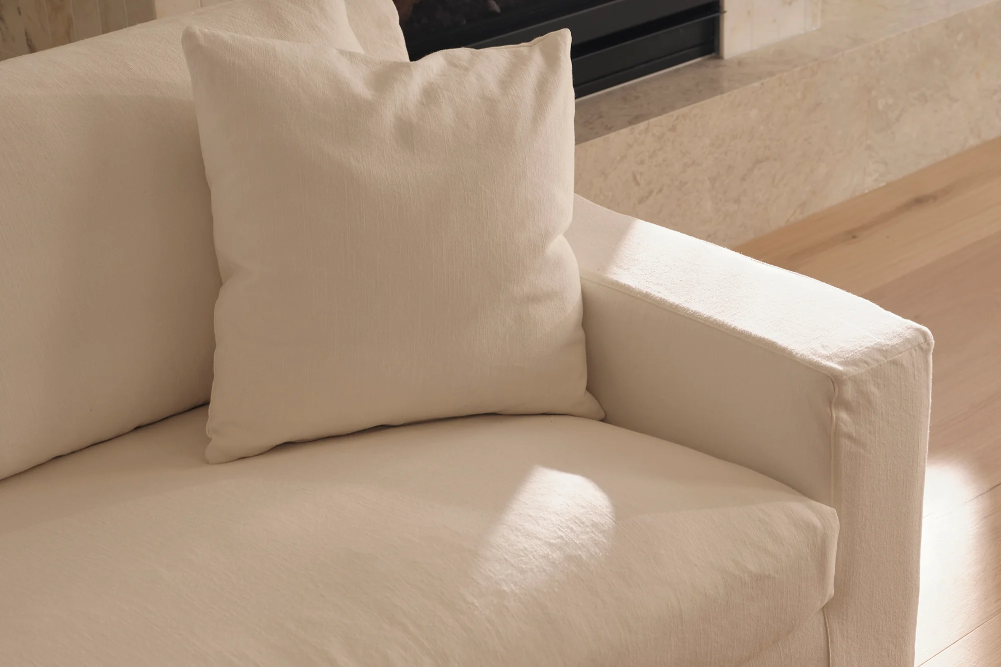 Bayer Sofa - Image 28