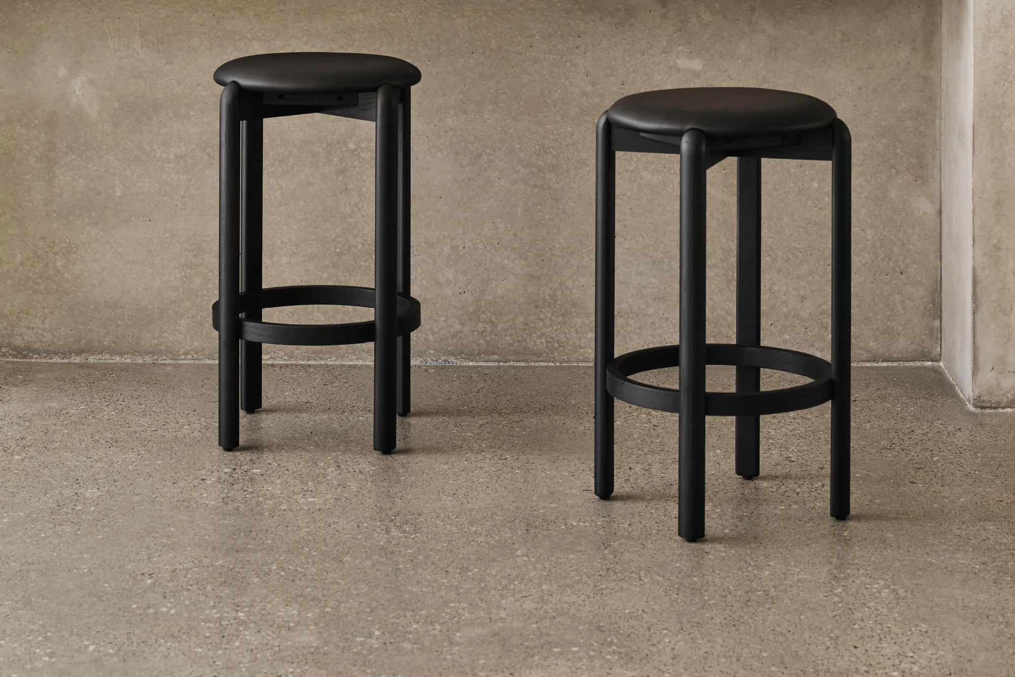 Bellino Backless Bar Stool - Image 6