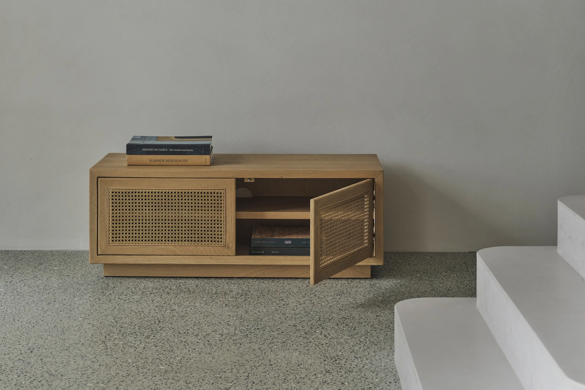 Bosca 2 Door Entertainment Unit - Image 4