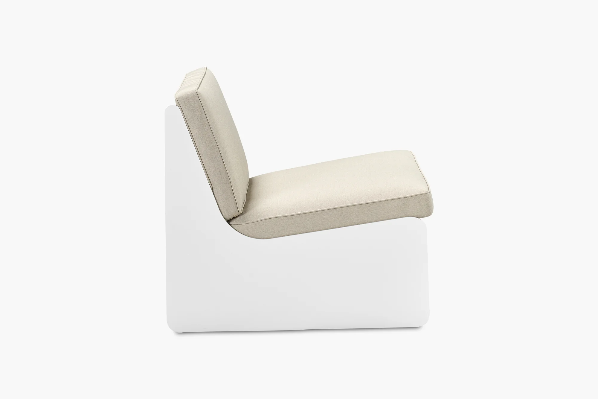 Outdoor Dougie Lounge Chair - Image 22