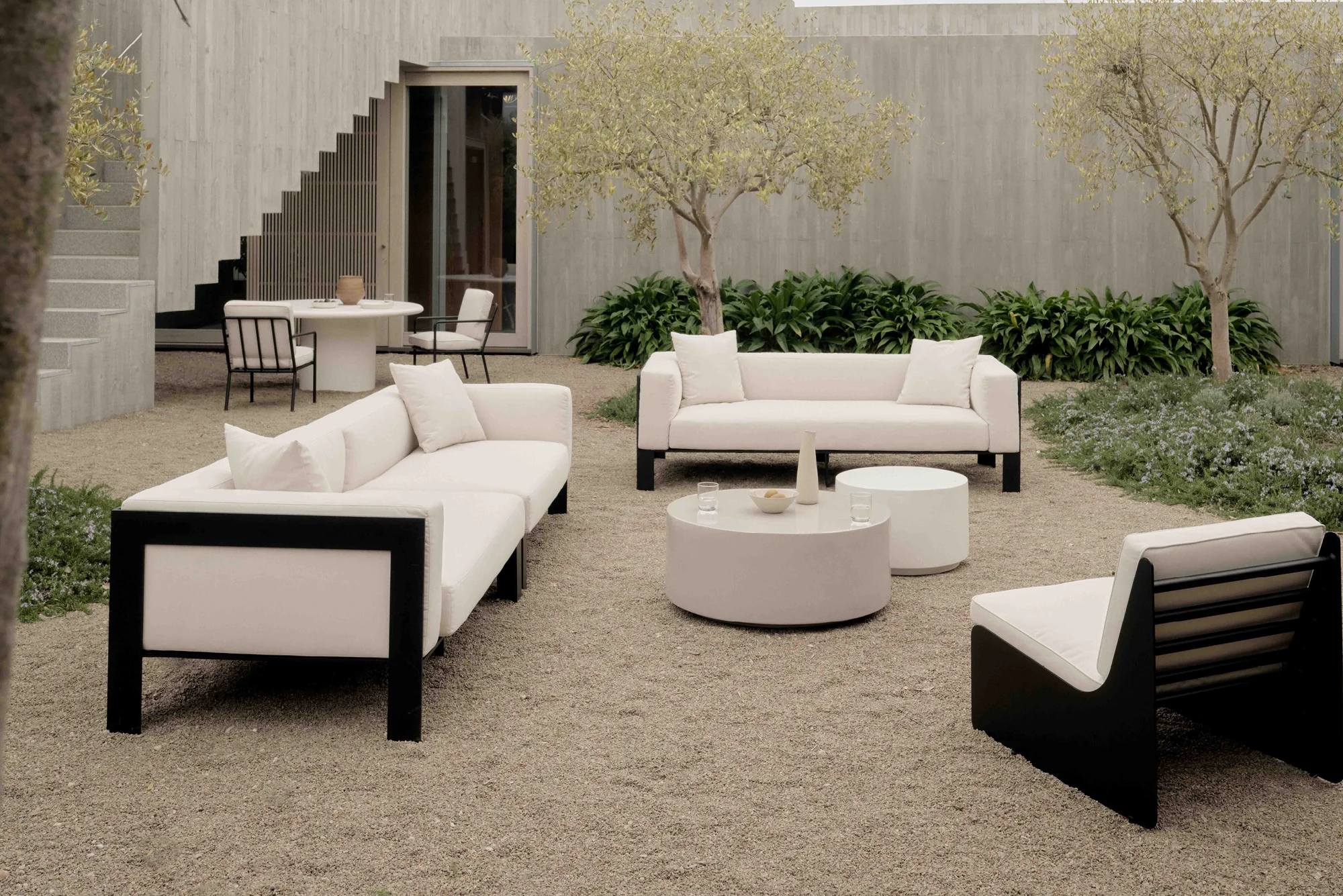 Outdoor Douglas Sofa - Image 10