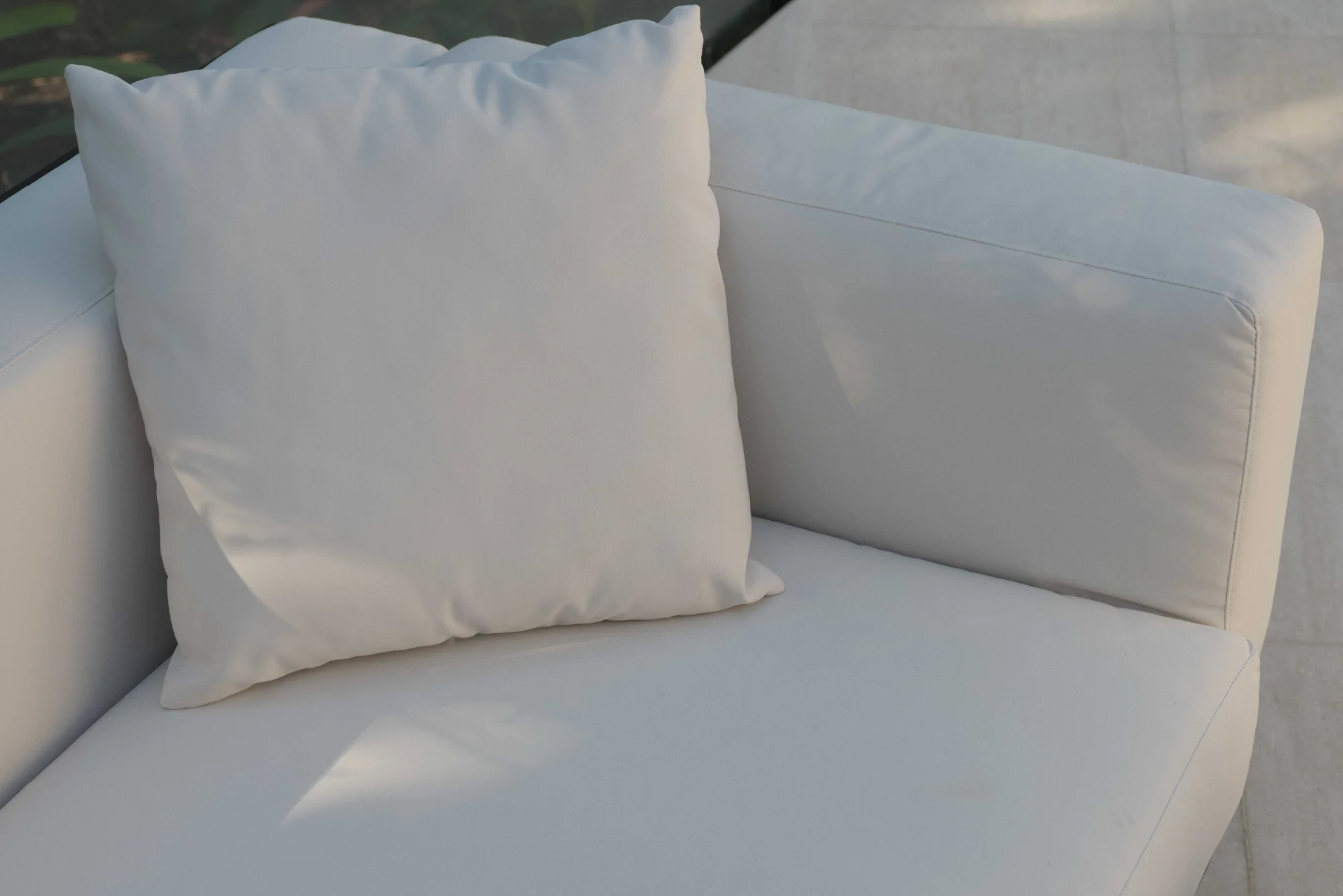 Outdoor Douglas Sofa - Image 11