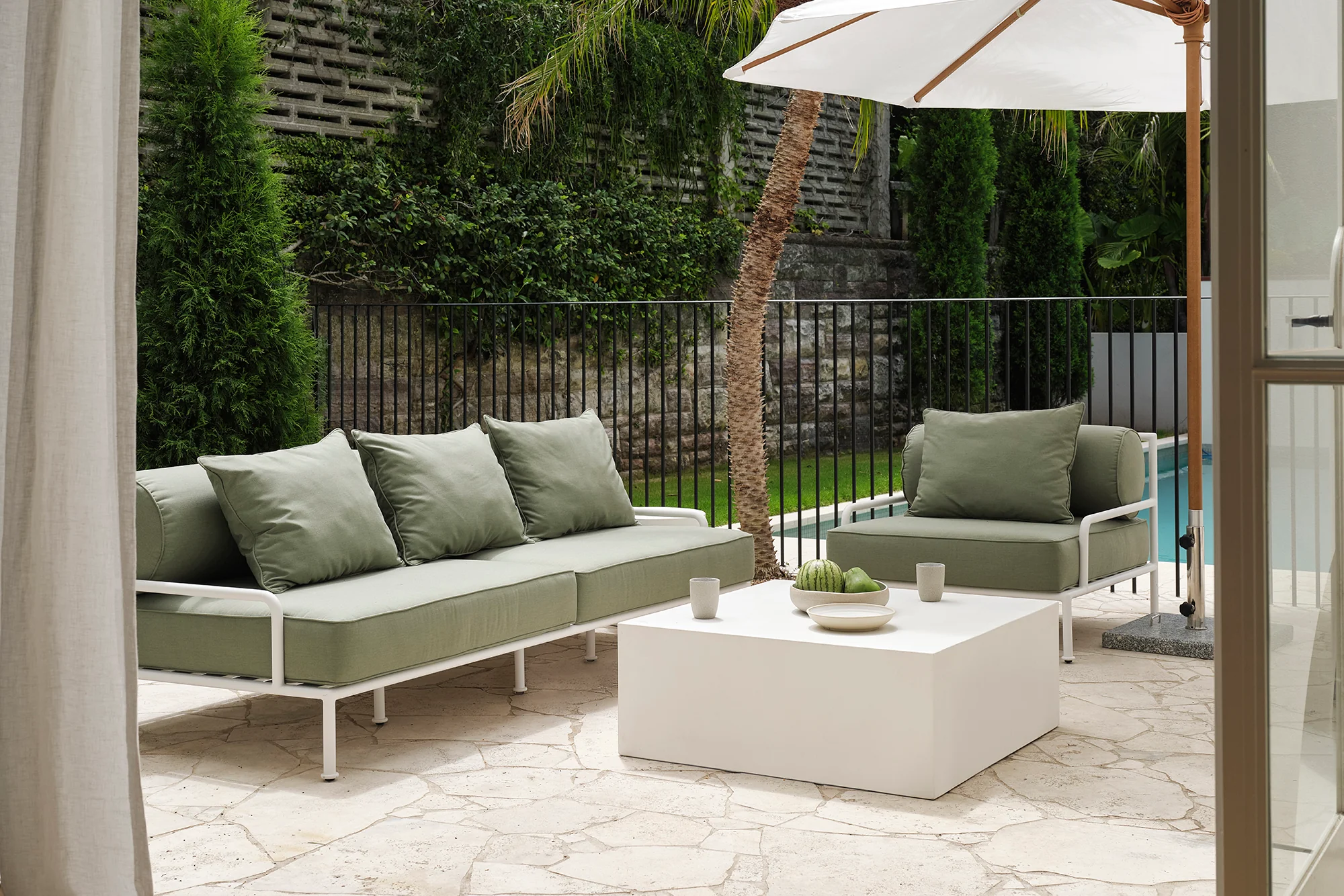 Outdoor Rowe Lounge Chair - Image 5