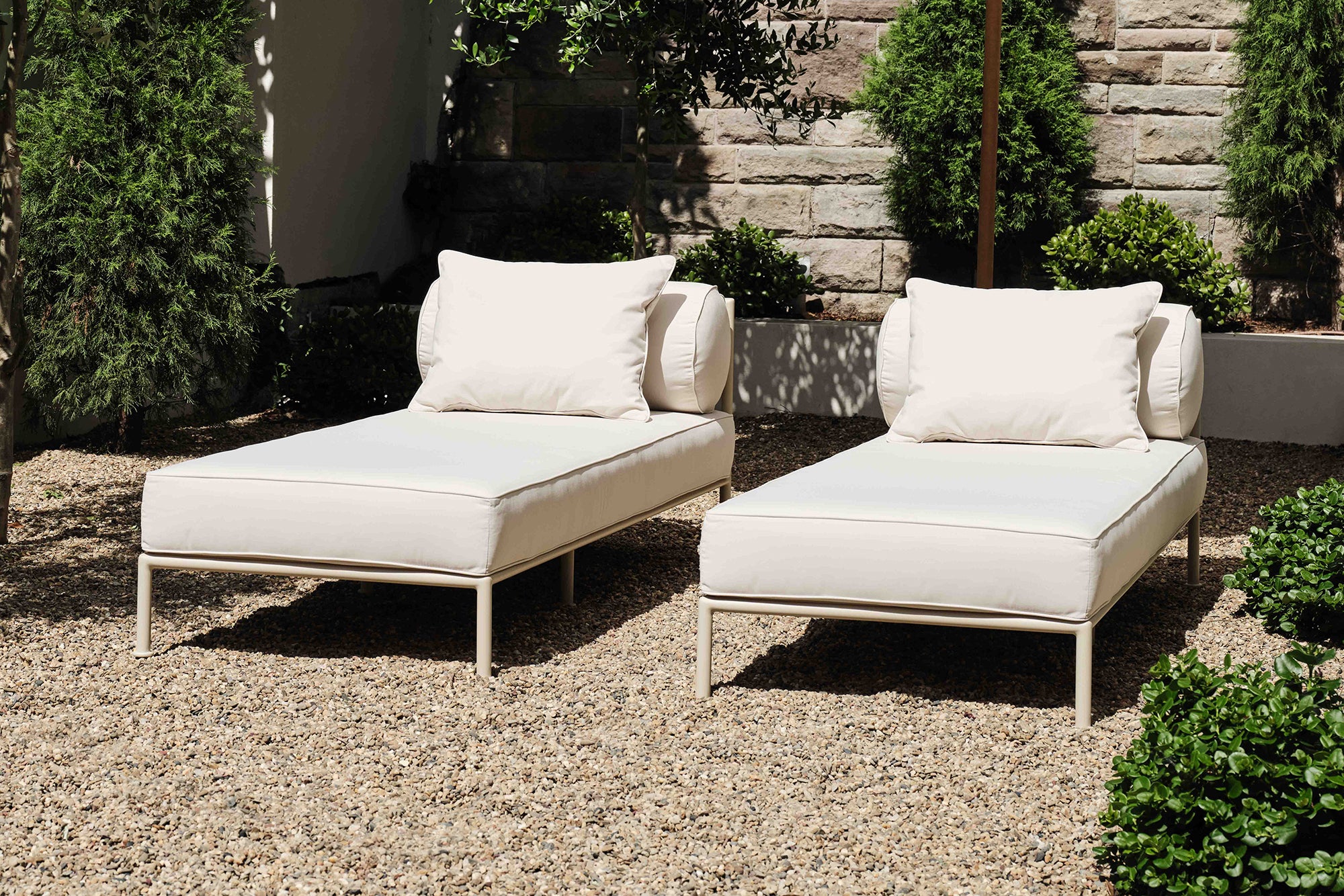 Outdoor Rowe Single Sun Lounge - Image 19