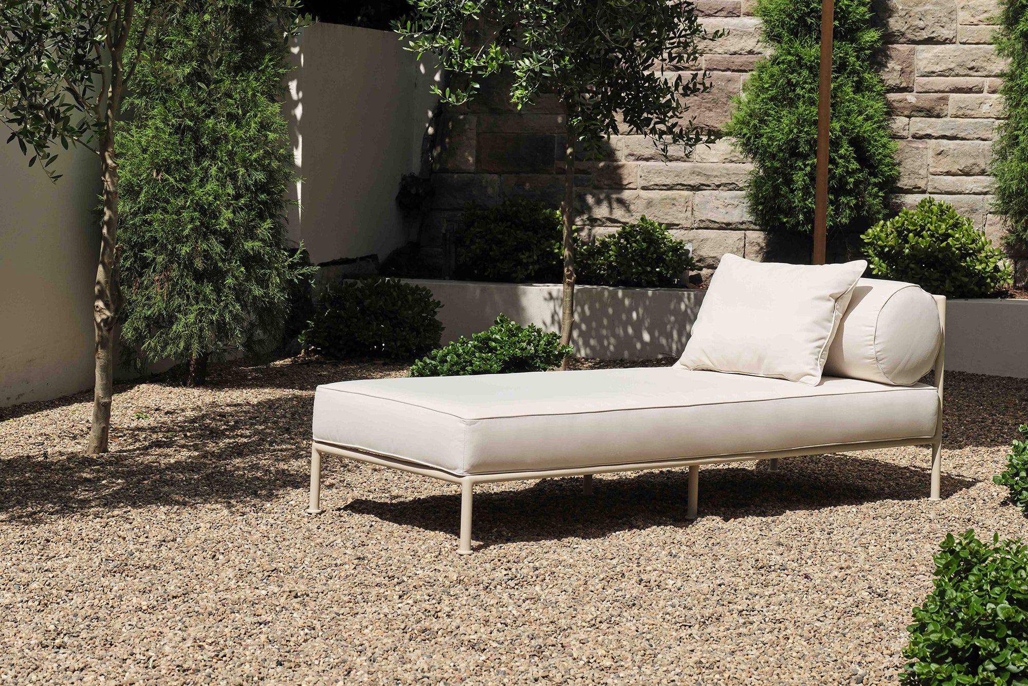 Outdoor Rowe Single Sun Lounge - Image 20