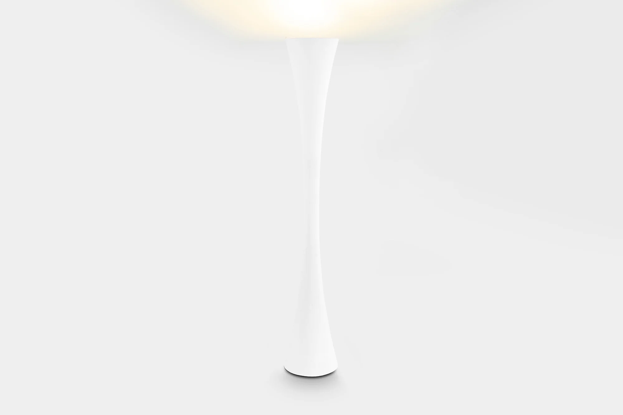 Owan Floor Lamp - Image 4