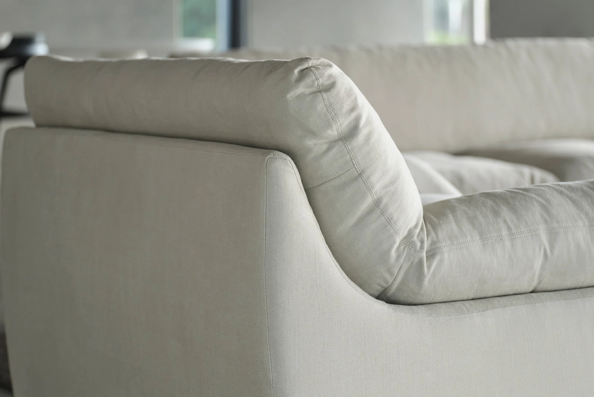 Parkha Sofa - Image 6